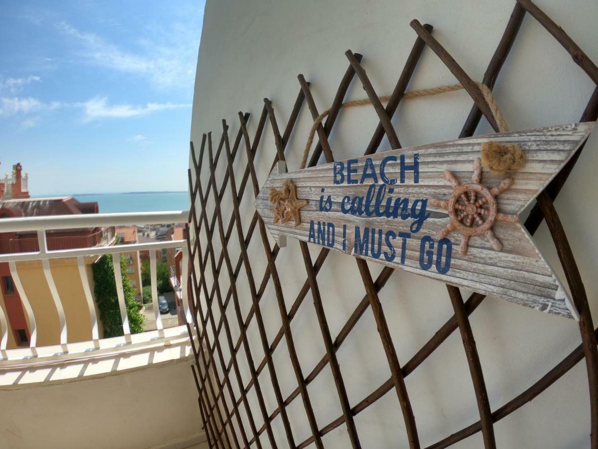 Apartment In St. Vlas With Terrace Sveti Vlas Dış mekan fotoğraf